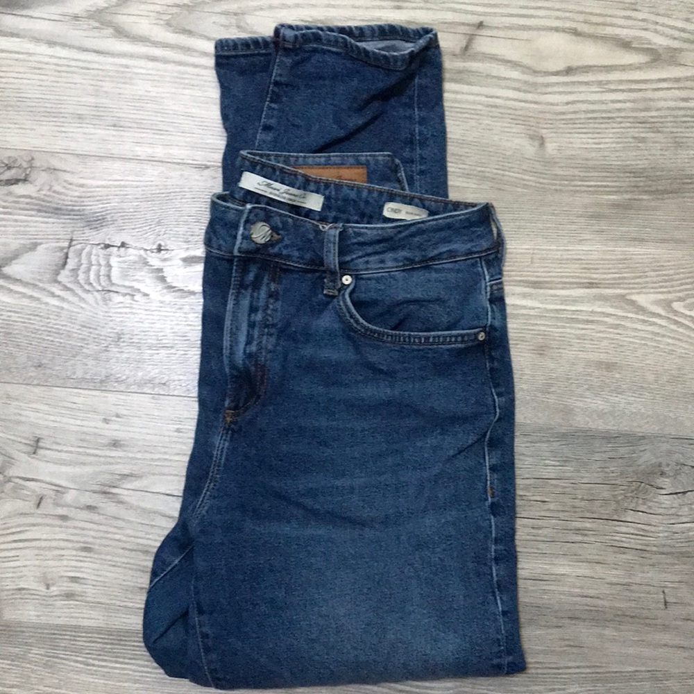 Maui jeans